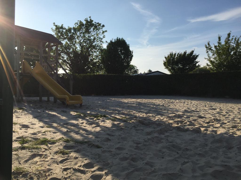 Camping Caravaning Les Cerisiers Berck Sur Mer Verton Ngoại thất bức ảnh