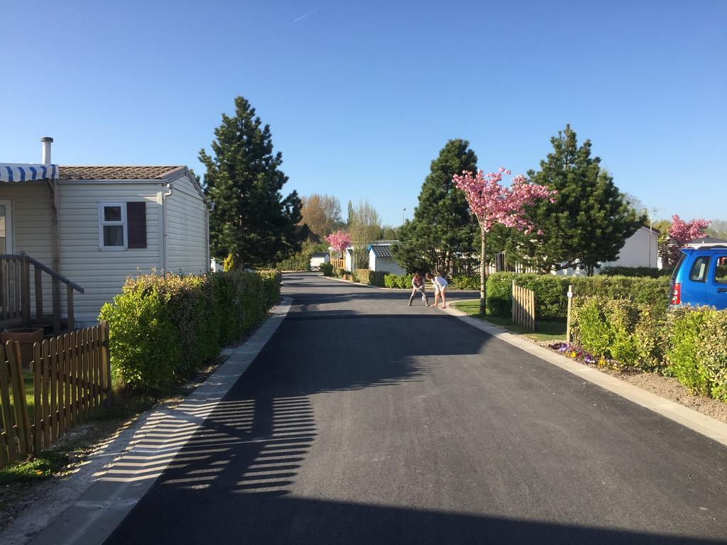 Camping Caravaning Les Cerisiers Berck Sur Mer Verton Ngoại thất bức ảnh