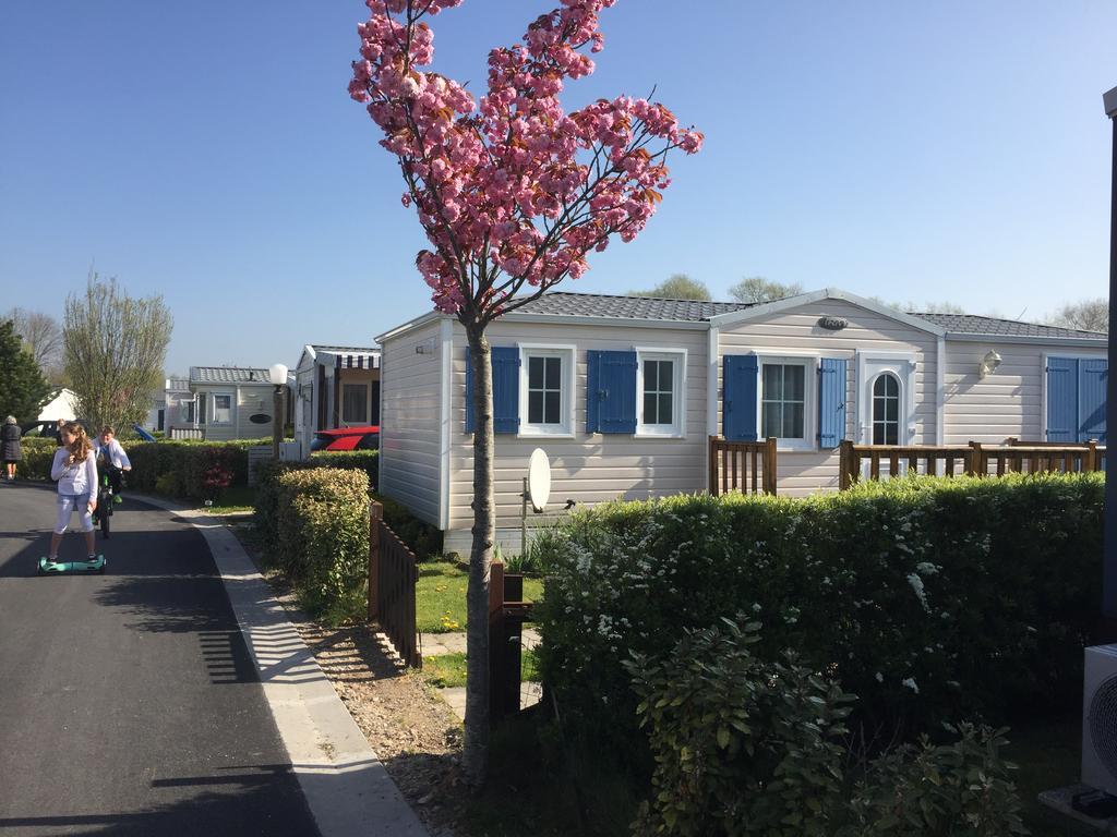 Camping Caravaning Les Cerisiers Berck Sur Mer Verton Ngoại thất bức ảnh