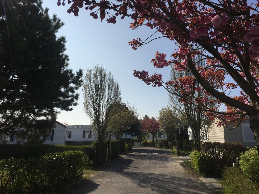 Camping Caravaning Les Cerisiers Berck Sur Mer Verton Ngoại thất bức ảnh